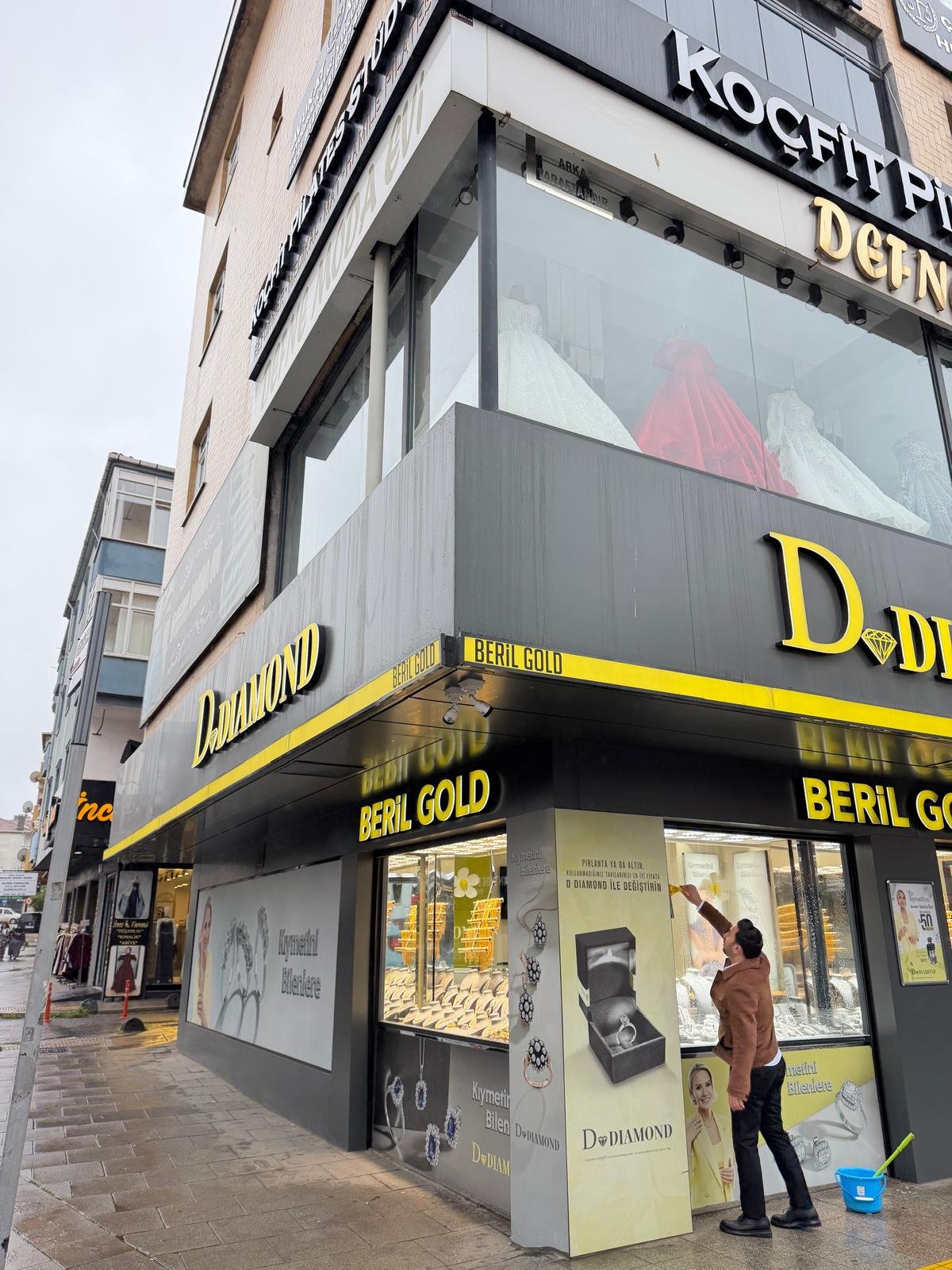 D DIAMOND Öncesi